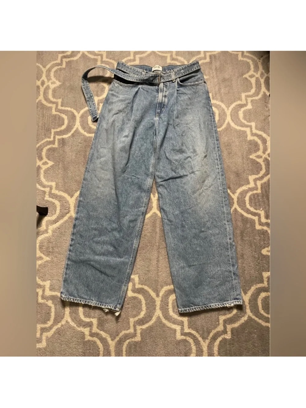Agolde Wide Legged Belted Jeans Size 28
